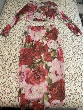 Floral Two-Piece Midi Skirt Set in Pink